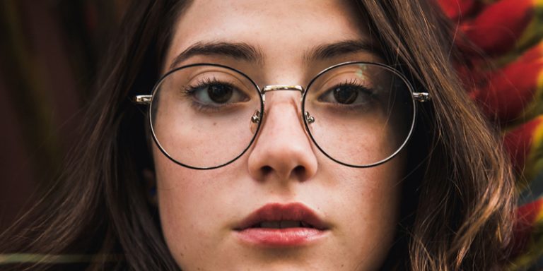 round nerdy glasses