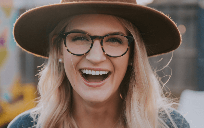 Women's Eyeglasses Trends - Popular Fashion Glasses Frames 2023